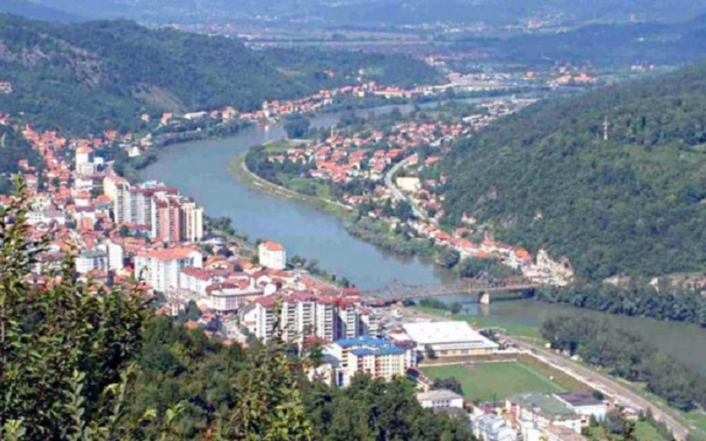 Samoubistvo u Zvorniku: Muškarac skočio sa zgrade