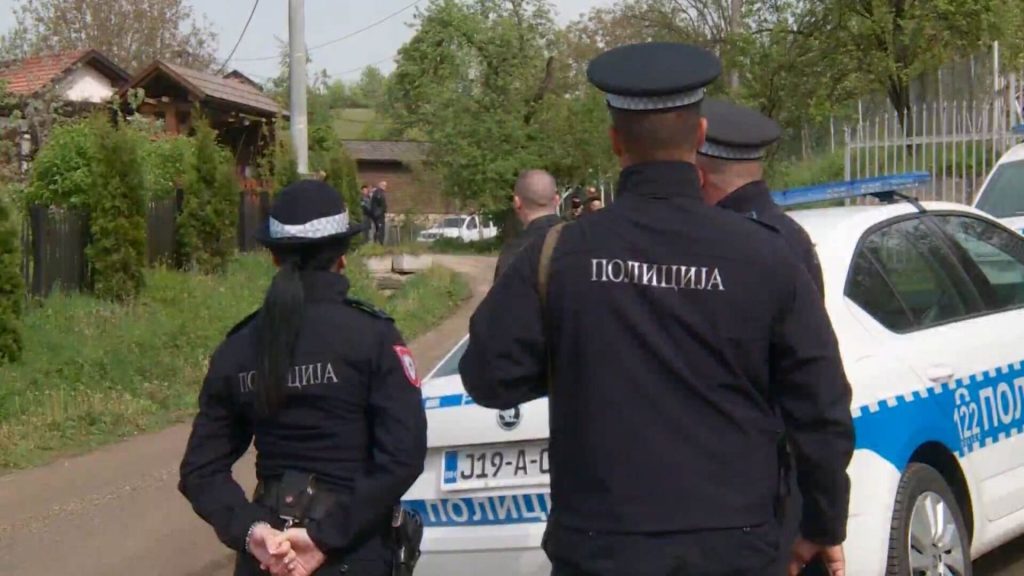 Policija kod Prijedora uhapsila dvije osobe: Pucali u zrak na svadbi pa im pronađene dvije puške i 460 metaka