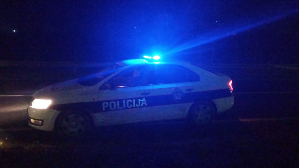 Nesreća kod Zenice: Automobil udario pješaka