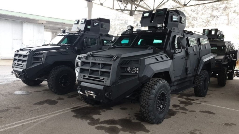 opremanje-policije-u-tk-etiri-transportera-na-putu-za-tuzlu-uskoro