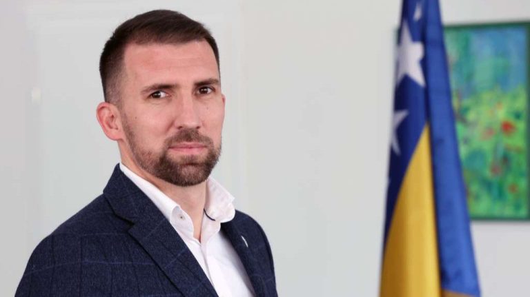 Delić: Jedna od neregulisanih oblasti jeste i djelatnost psihologa. Fena