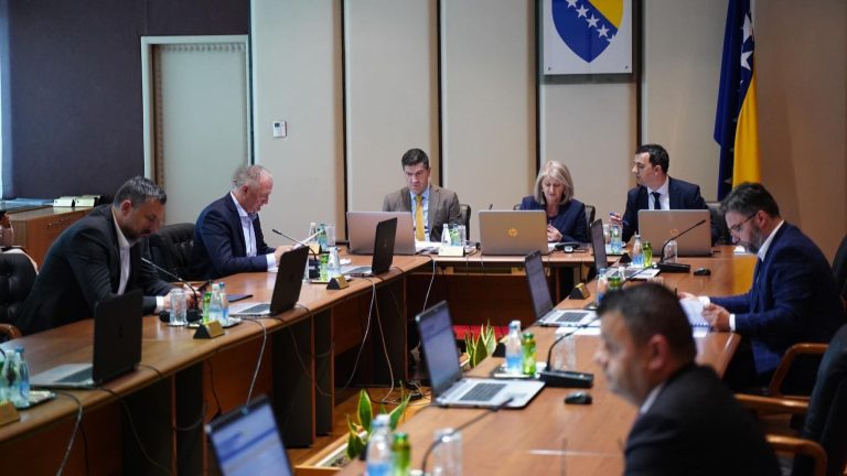 Sa jedne od prethodnih sjednica Vijeća ministara. N. Šaljić