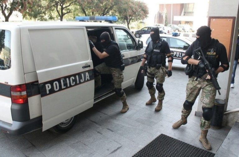 Policija na kraju uhapsila Bašiće. Avaz