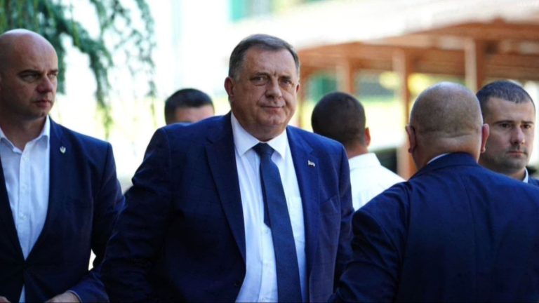 Milorad Dodik. Avaz