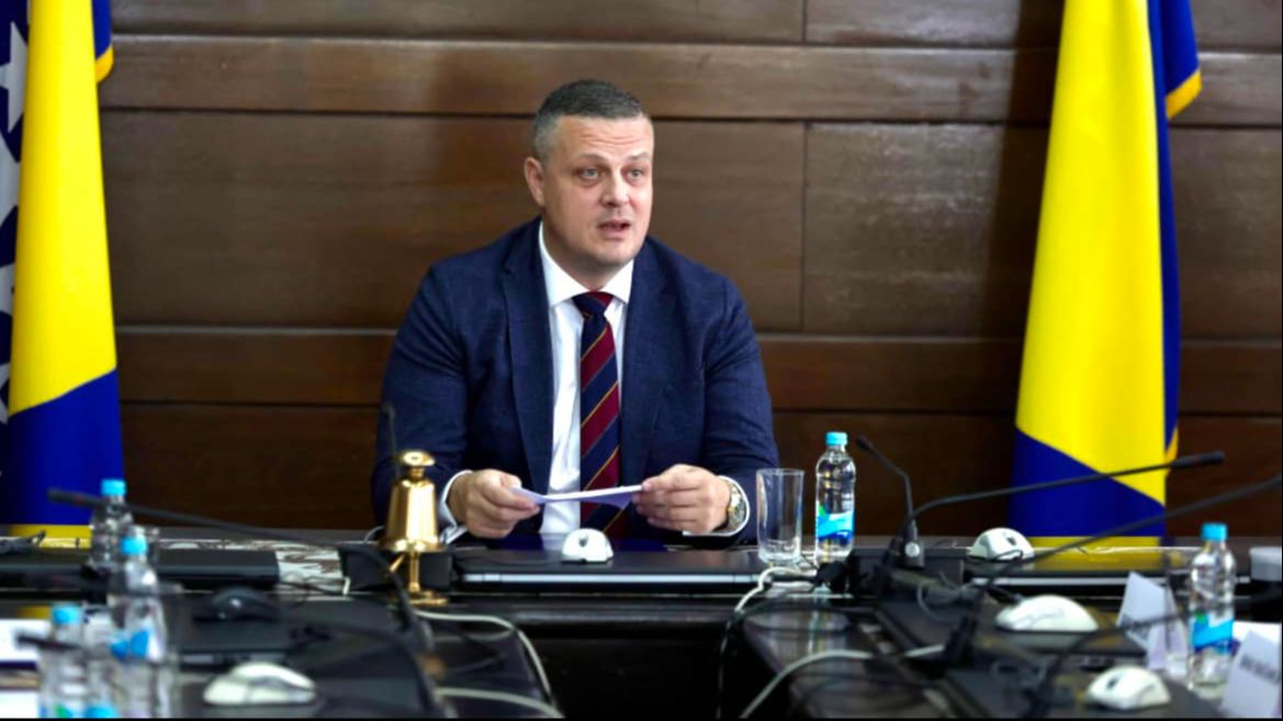 Vojin Mijatović. Facebook