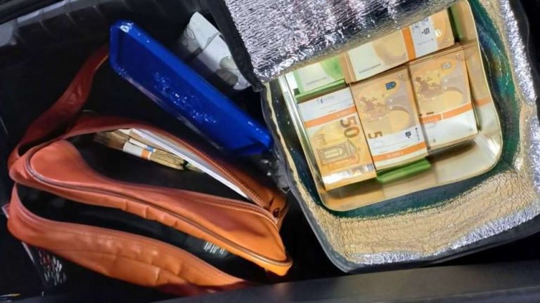 Pojačane kontrole prijenosa gotovine preko granice. Fena