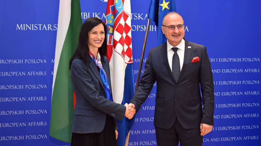 Marija Gabriel i Grlić Radman. Fena