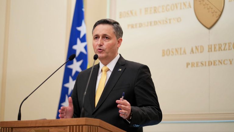 Denis Bećirović. Avaz