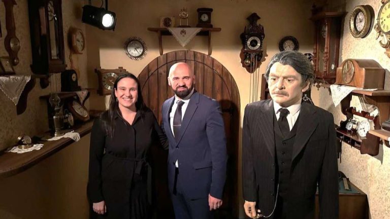 Benjamina Karić i Ramo Isak. Fena