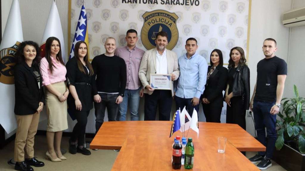 Sarajevo: Deset mladih ljudi dobilo priliku da radi u MUP-u KS