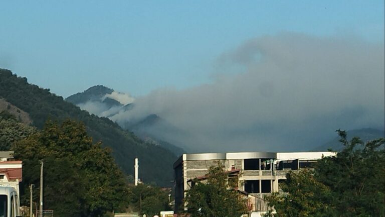 Požar u Žepču. Facebook / Radio Žepče