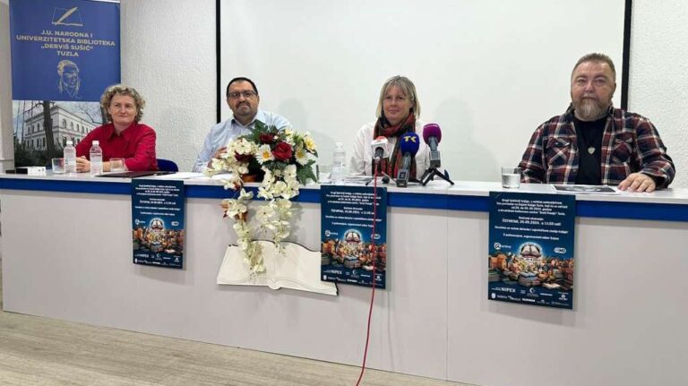 Sajam knjiga u Tuzli. UG ACTIVUS