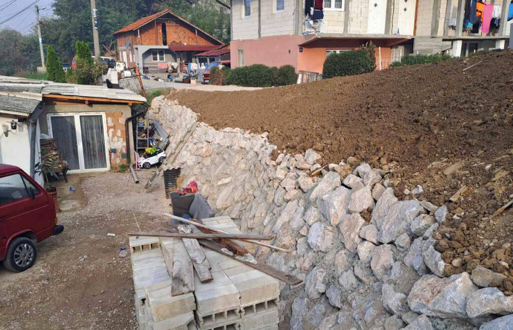 Završeni radovi na sanaciji klizišta i kanalizacione mreže u naselju Krojčica