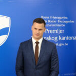Premijer Halilagić uputio čestitku povodom Svjetskog dana učitelja