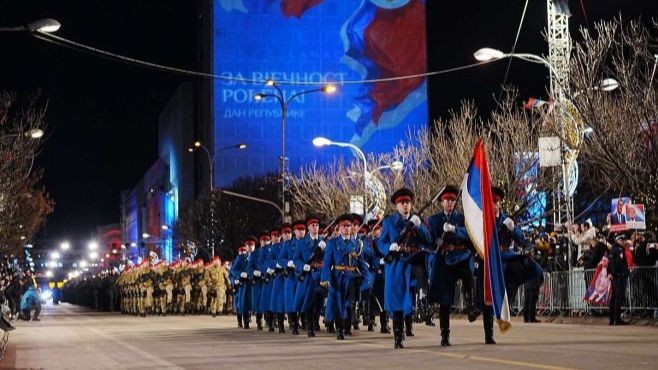 Svečani defile. RTRS