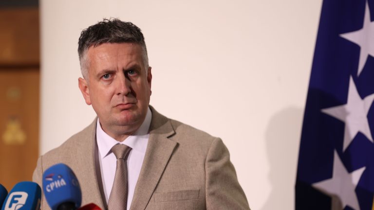 Nenad Vuković. Fena