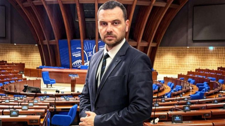 Saša Magazinović. PSBiH