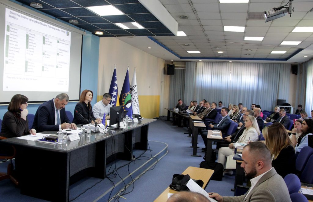 Pogledajte koji zastupnici bi trebali činiti novi saziv Skupštine TK