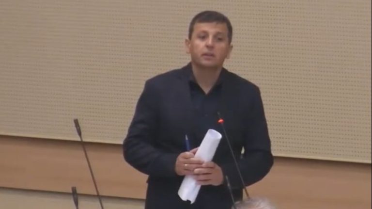 Nebojša Vukanović. Screenshot