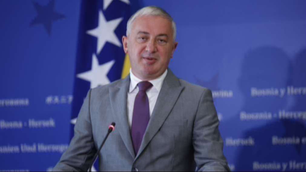 Branislav Borenović. Fena