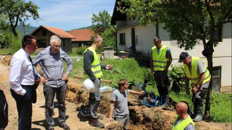 Lakić u posjeti Kiseljaku. FMERI