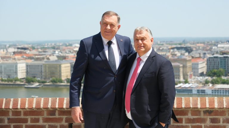 Dodik i Orban. Mreža X