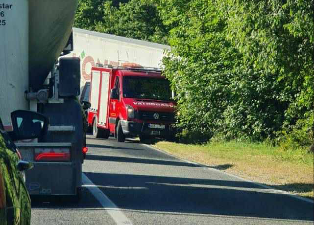 Sa mjesta nesreće. Avaz