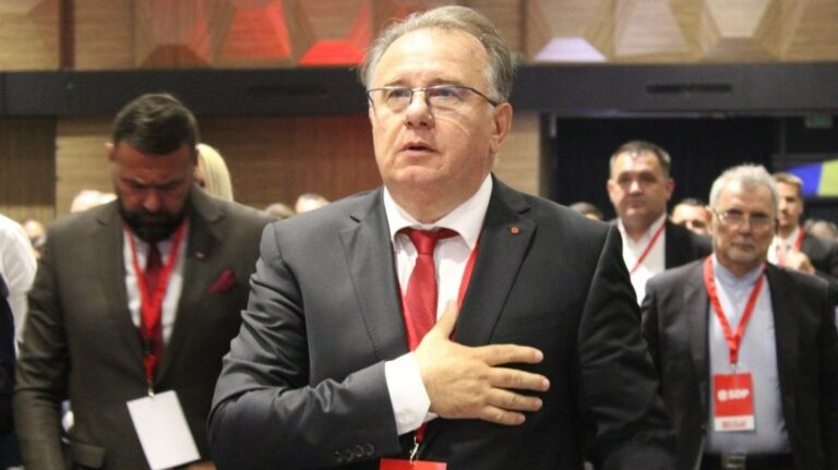 Nermin Nikšić. Avaz