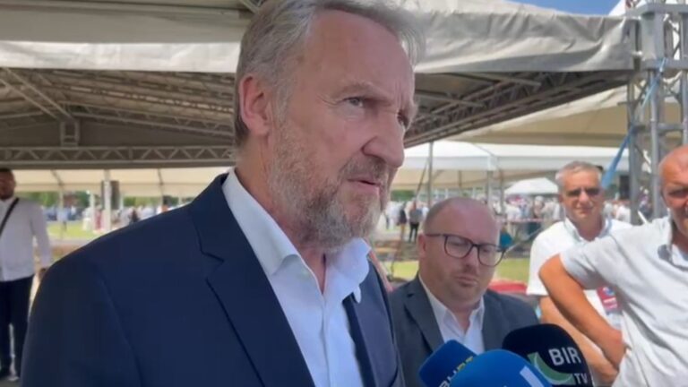Bakir Izetbegović. Avaz