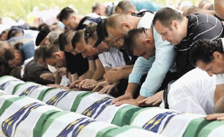 Sa ranije klanjane dženaze. Avaz