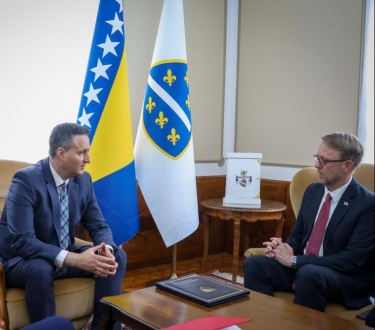 Sa sastanka. P BiH