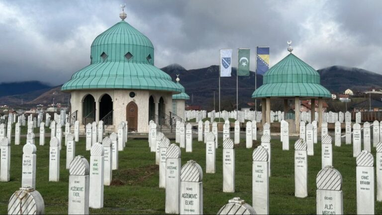 Memorijalni centar Kamičani. Memorijalni centar Kamičani