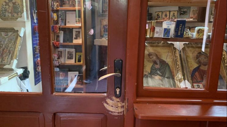 Oskrnavljen Saborni hram u Tuzli. RTRS/Facebook