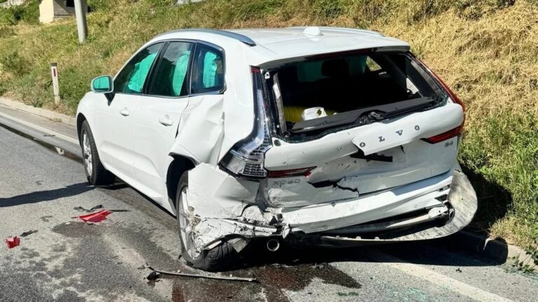 Saobraćajna nesreća. Instagram