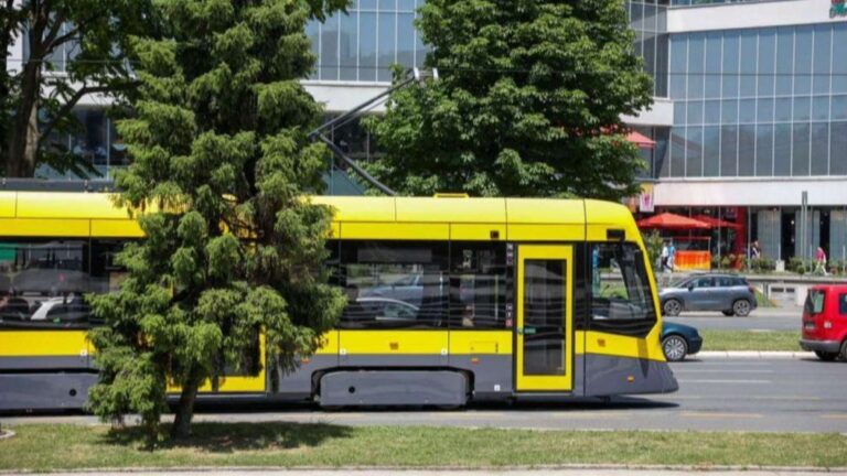 Javni gradski prijevoz u Sarajevu. Fena