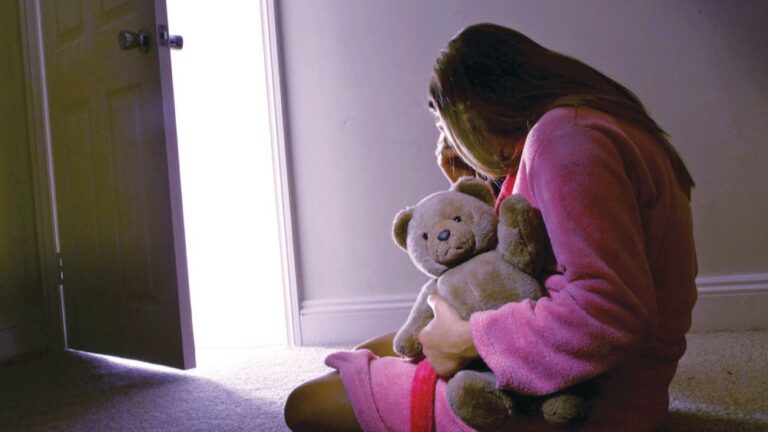 Na kaznu zatvora od godinu dana osuđena su i lica čiji su inicijali S.M. i S.L.. Platforma X (Fotografija ne opisuje događaj iz teksta)