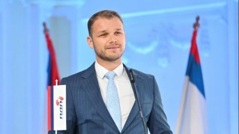 Draško Stanivuković,/PDP