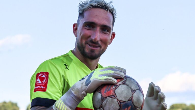 Erić: Primio svega četiri gola na šest mečeva. R. Seslak / FK Sloga