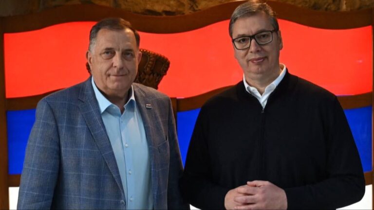 Dodik i Vučić. Instagram