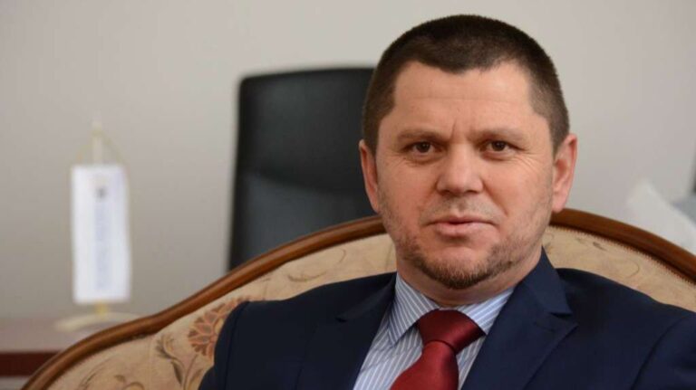 Senaid Zaimović. Fena