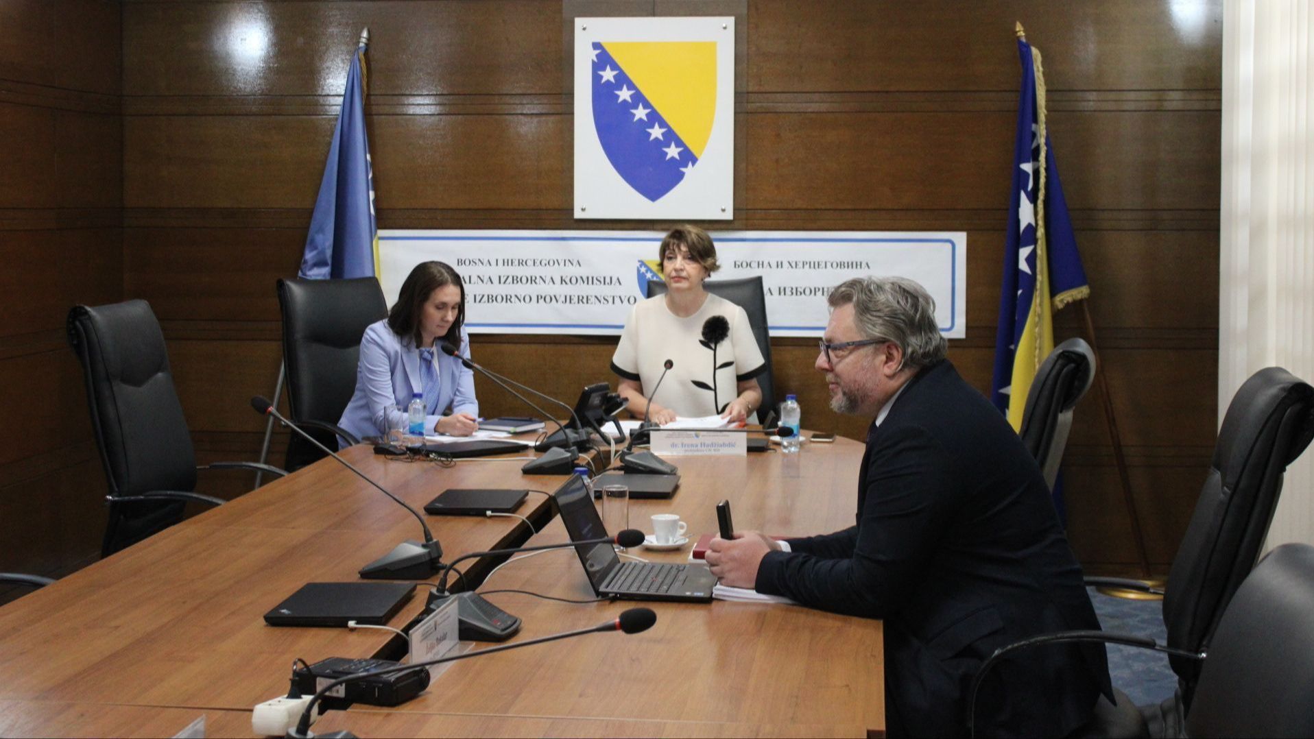 CIK: Ovjerene kandidatske liste pred prijevremene izbore. Avaz