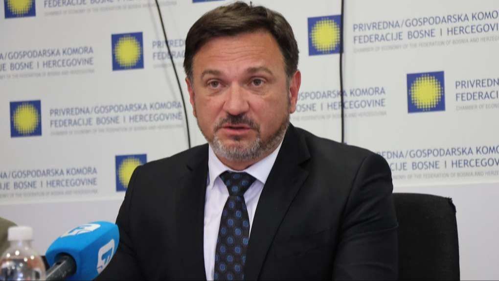 Hasičević: Nećemo dopustiti da pojedinci profitiraju. Fena