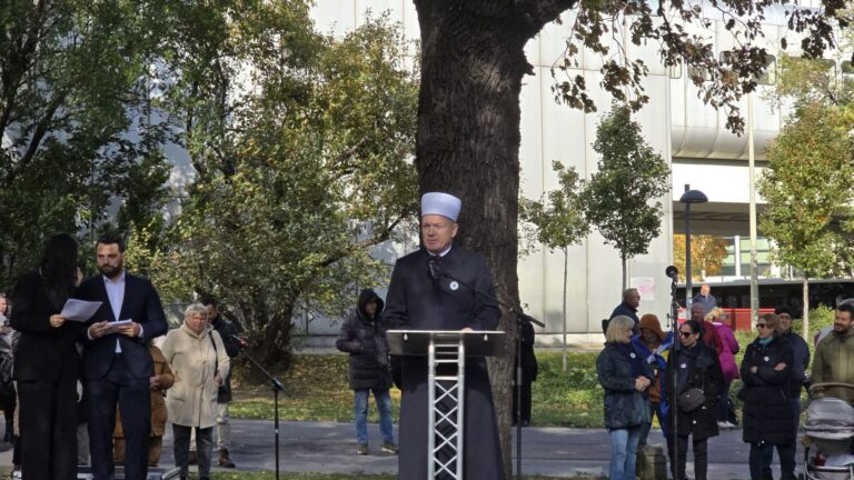 Muftija Porić uputio je čestitku Savezu bosanskohercegovačkih udruženja „Consillium Bosniacum”. MINA