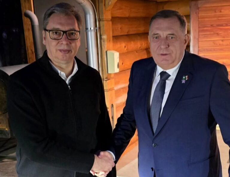 Vučić i Dodik. Instagram