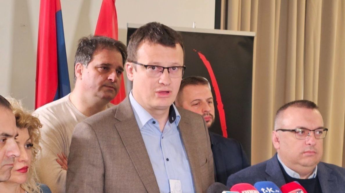 Božović: Broj birača na biračkom mjestu 21D u Zvorniku povećan za oko 140 u periodu 2022. - 2025. godina. SDS