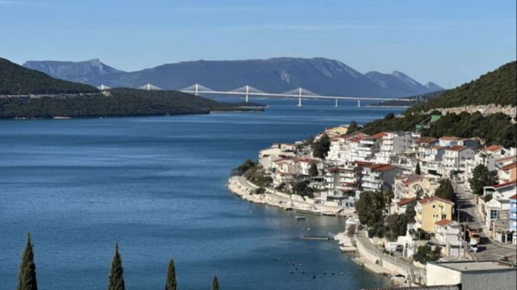 Neum. FENA