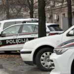 Automobil udario pješaka u Velešićima, obustavljen saobraćaj