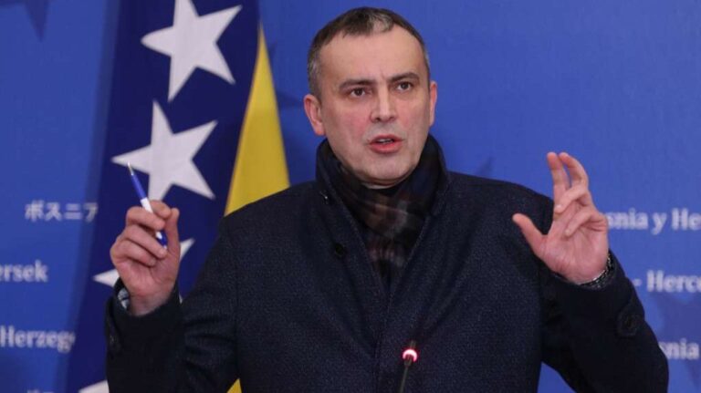 Babalj: Svaka Dodikova pobjeda je za RS izgubljena bitka. FENA