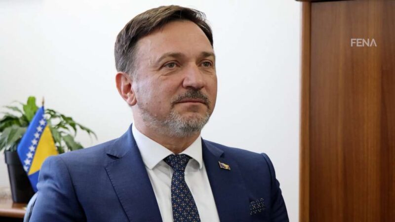 Amir Hasičević. Fena