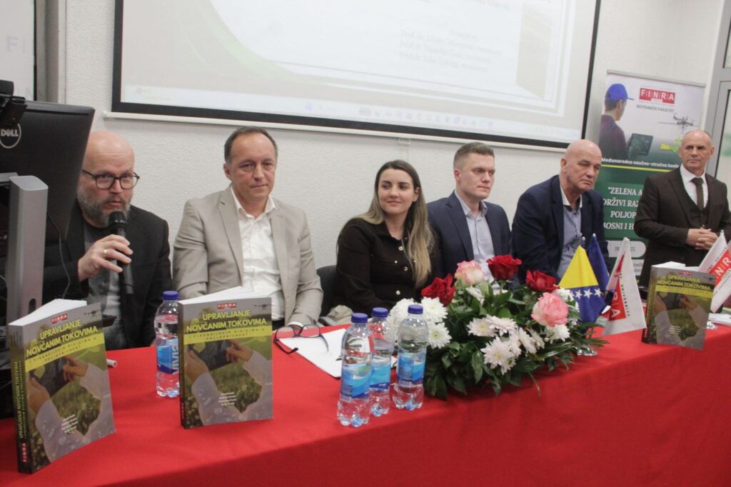 Promocija knjige “Upravljanje novčanim tokovima i finansijskim rizicima u poljoprivredi” grupe autora: prof.dr. Ismet Kalić, prof.dr. Midhat Glavić, mr. Nermina Ćatić, mr. Tarik Ćatić.
